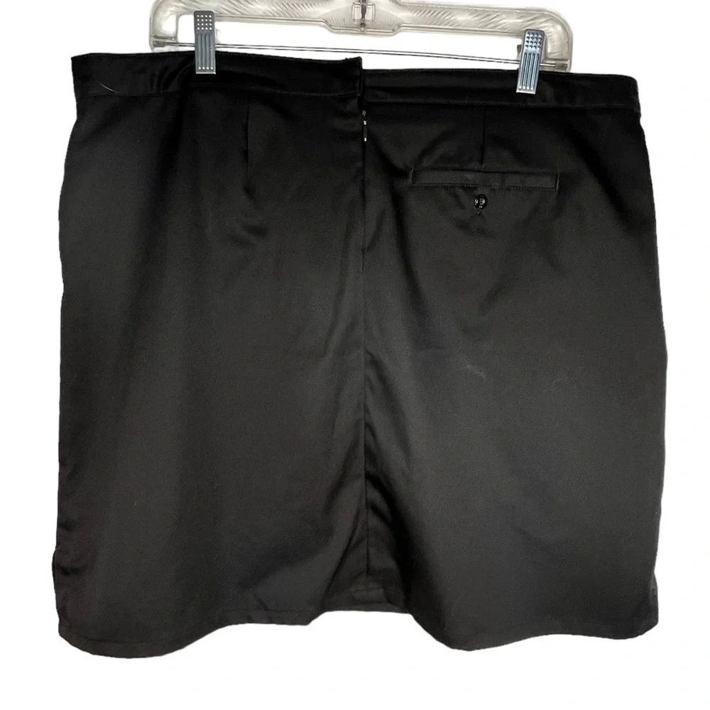 Under Armour Performance‎ Black Skort - Picture 3 of 5